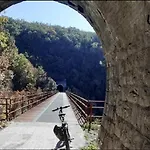 Malibu ' Lauria Inferiore