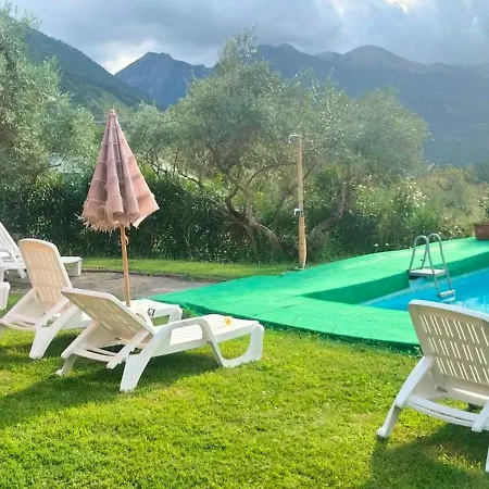 Malibu ' Luxury tent Lauria Inferiore