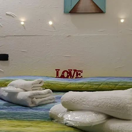 Luxury tent Malibu ' Lauria Inferiore