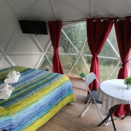 Luxury tent Malibu ' *
