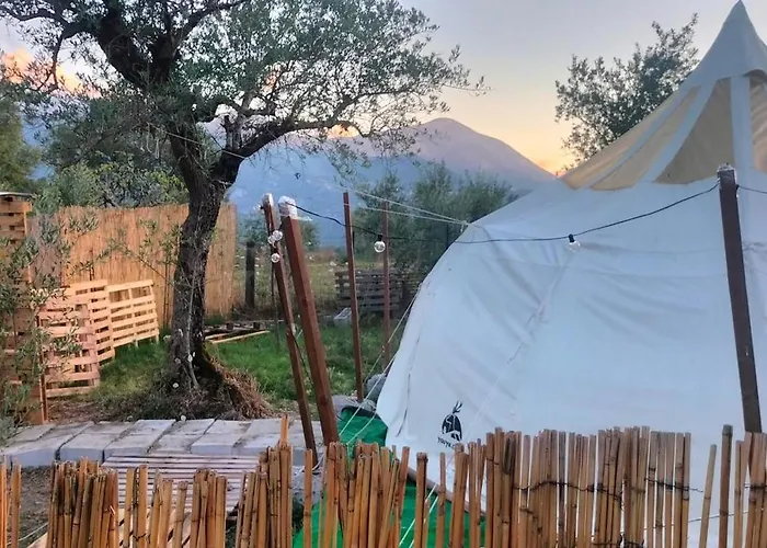 Glamping Malibu ' Lauria Inferiore
